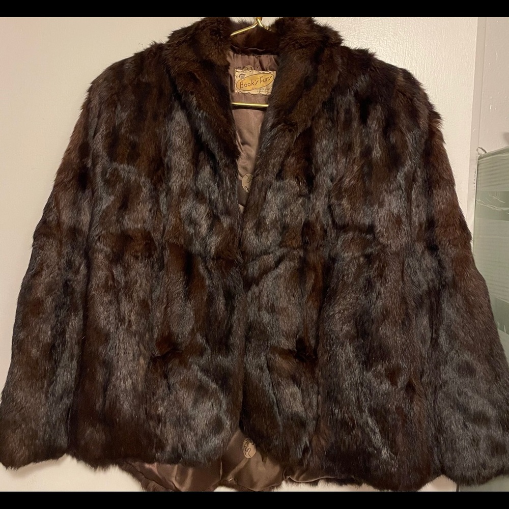 Vintage Books fur cape / jacket OS